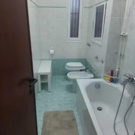 Maison d'hôtes Sala Con Divano Matrimoniale Nel Vicino Metro Milan